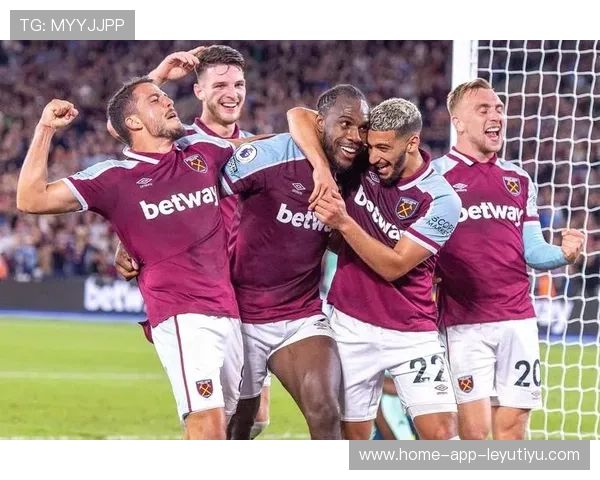 英超比赛中，精彩传球频频制造精彩得分机会，英超2021-2022年转播