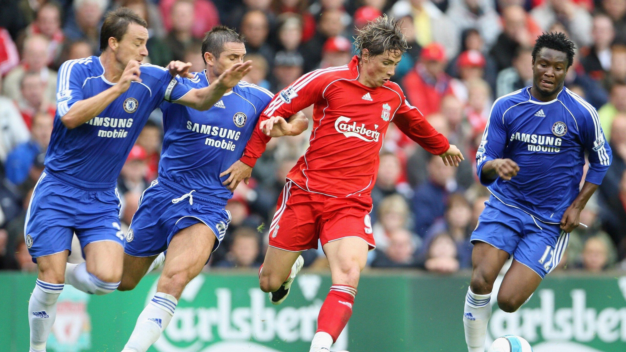 乐鱼体育app官网-德甲战场：速度与力量的极致碰撞，德甲跑动距离排名